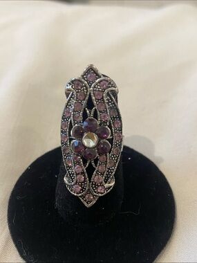 Antique-Style Purple Crystal Flower Ring